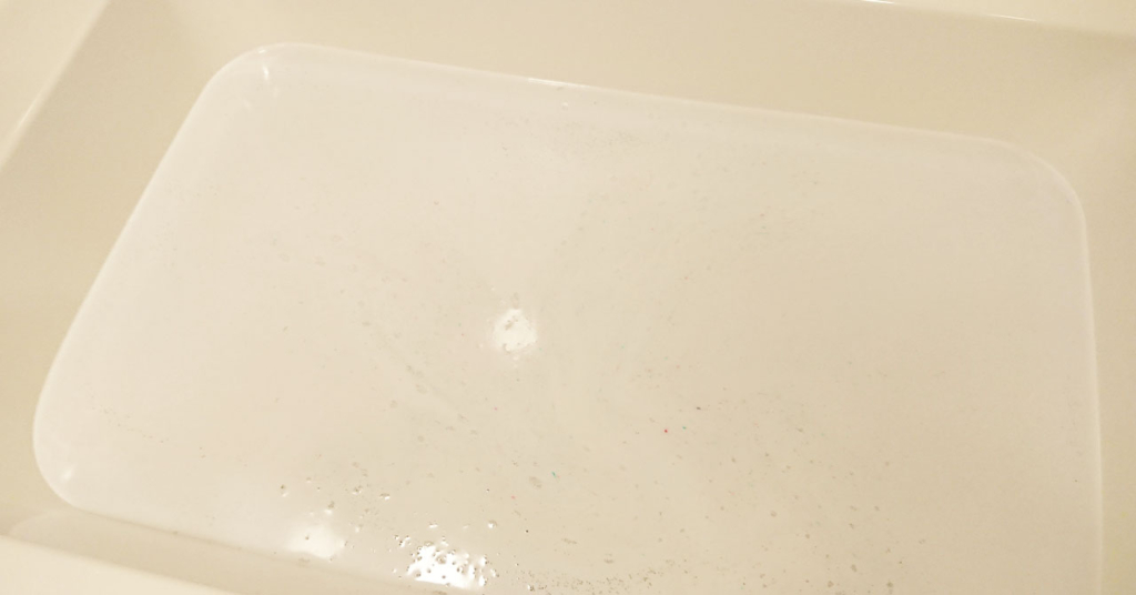 グースーピーのラベンダー＆ベルガモット入浴剤の湯（泡）