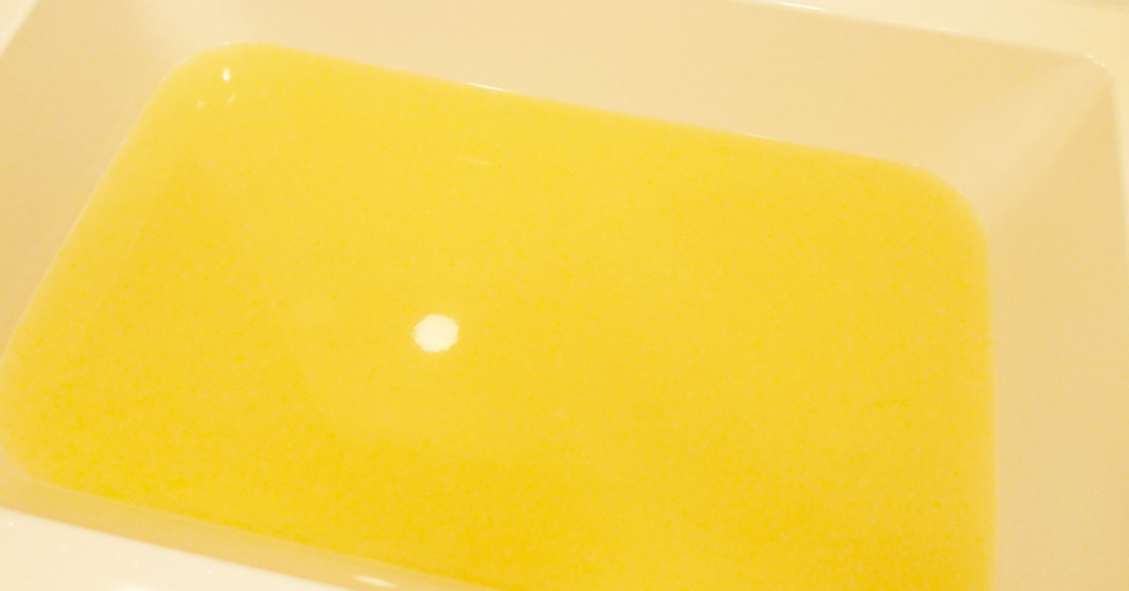 バスパウダー、チュッパチャップスのオレンジクリームソーダの香り入浴剤の湯