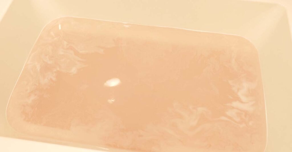 炭酸＆熱気芳香浴の入浴剤『ロウリュ ミッドナイト フィンランドバスソーク 月花(つきはな)』の湯
