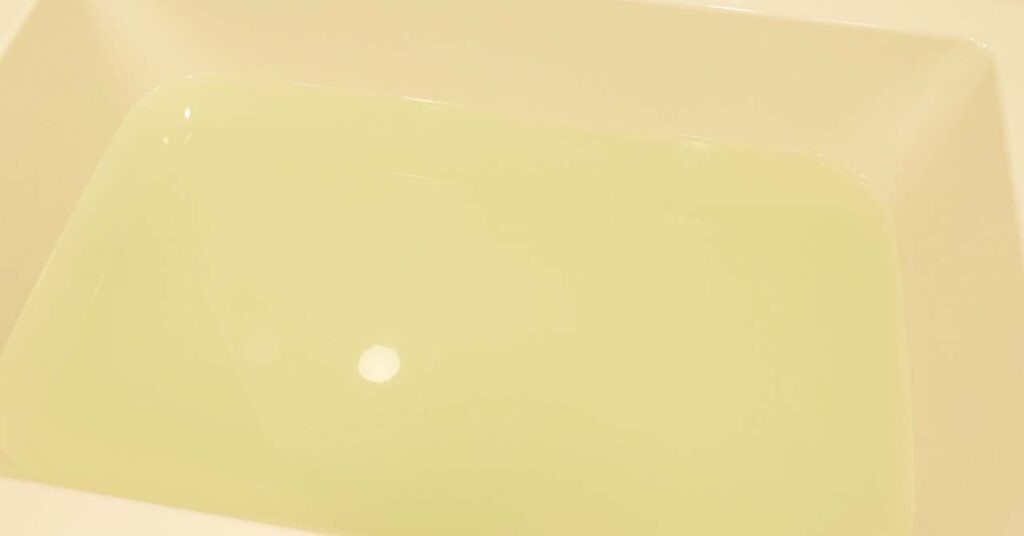 薬用入浴剤『露天湯めぐり 長野五色の湯』の湯